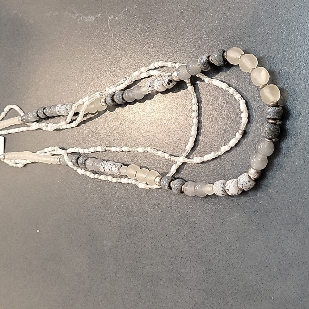 Ann Taylor beaded necklace